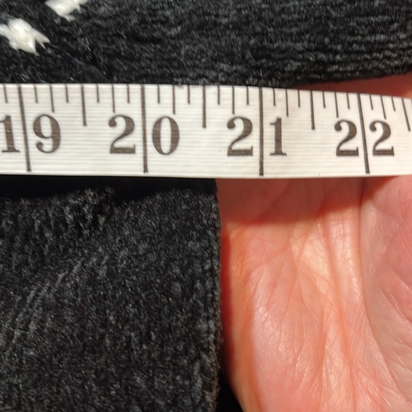 EXC Full Zip Sweater Cardigan Snowflake Ice Skaters Embellishments Women’s PL - Picture 12 of 16